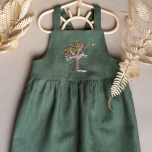 Latzkleid Waldgrün JahreszeitenbaumLiebe 92