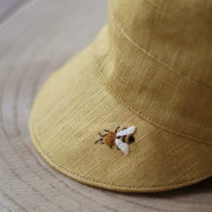 Michelmütze “BienenLiebe” Senf 51 – 53